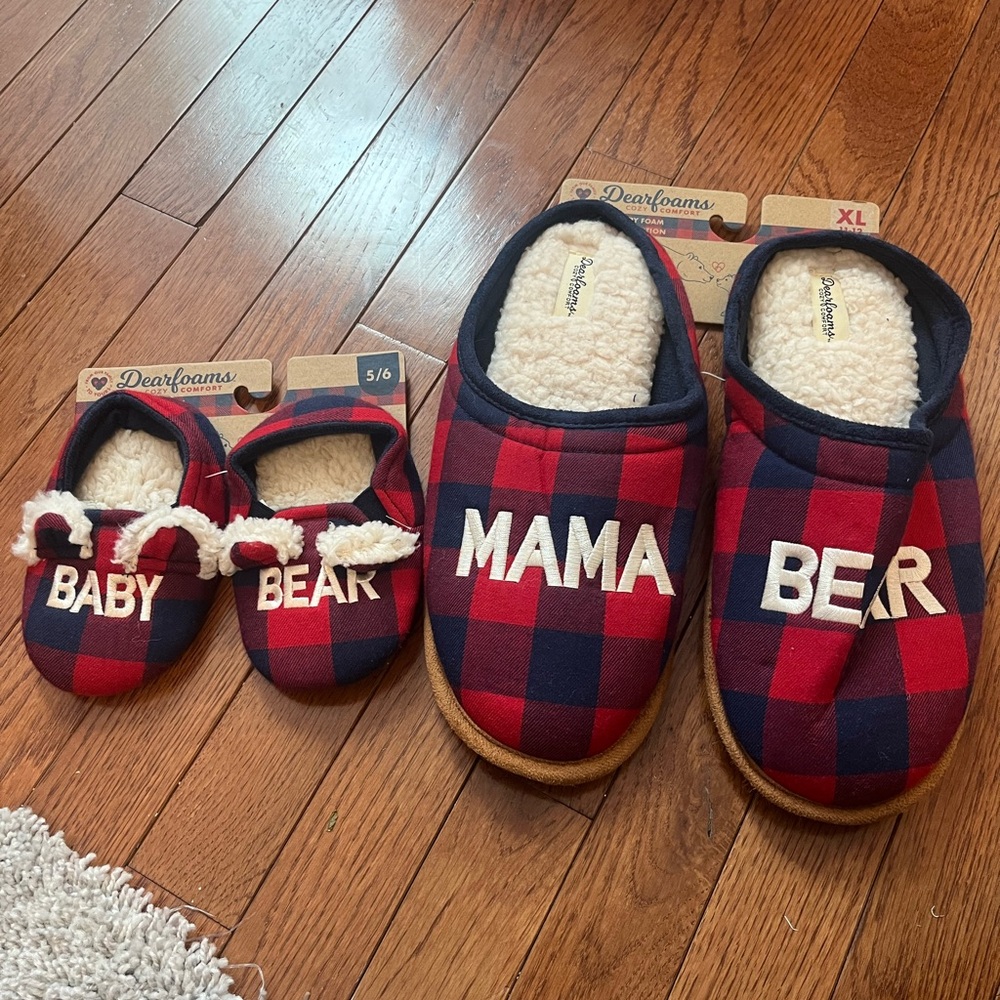 Mama and baby slipper set